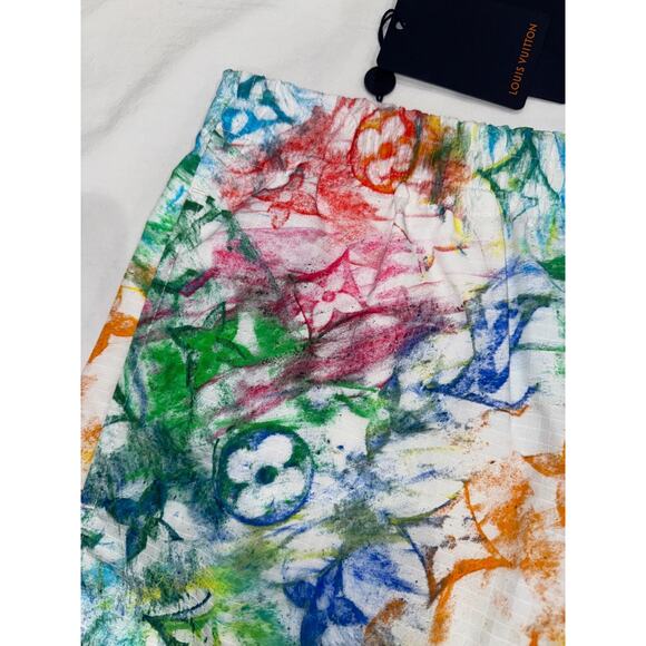 Louis Vuitton LV Pastel Monogram Logo Multicolor Watercolor Shorts 42 1A8H1I - Picture 4 of 14